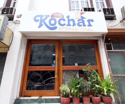 https://imgcld.yatra.com/ytimages/image/upload/t_hotel_yatra_city_desktop/v1439469143/Domestic Hotels/Hotels_New Delhi/Hotel Kochar International/Hotel Kochar International/Overview.jpg